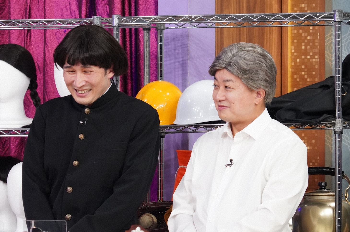 左からシソンヌじろう、チョコレートプラネット松尾。(c)日本テレビ