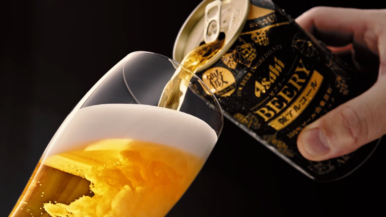 松本人志が“微アルコール”飲料のCMに出演「ノンアルと全然ちゃうで