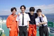 左から田村心、黒羽麻璃央、本田礼生、木津つばさ。(c)NTV