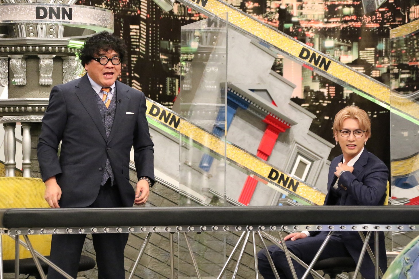 カンニング竹山と藤井流星。(c)フジテレビ