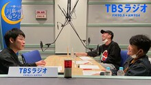 「ブレインスリープ presents 川島明のねごと」に出演する麒麟・川島と千鳥。(c)TBSラジオ