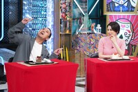 左から千鳥・大悟、ホラン千秋。(c)日本テレビ