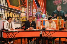 「お笑い実力刃」に出演するオズワルド伊藤（左）とサンドウィッチマン。(c)テレビ朝日