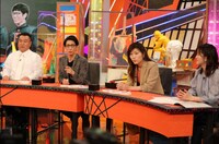 （左から）アンタッチャブル、ヒコロヒー、林美桜アナ。(c)テレビ朝日