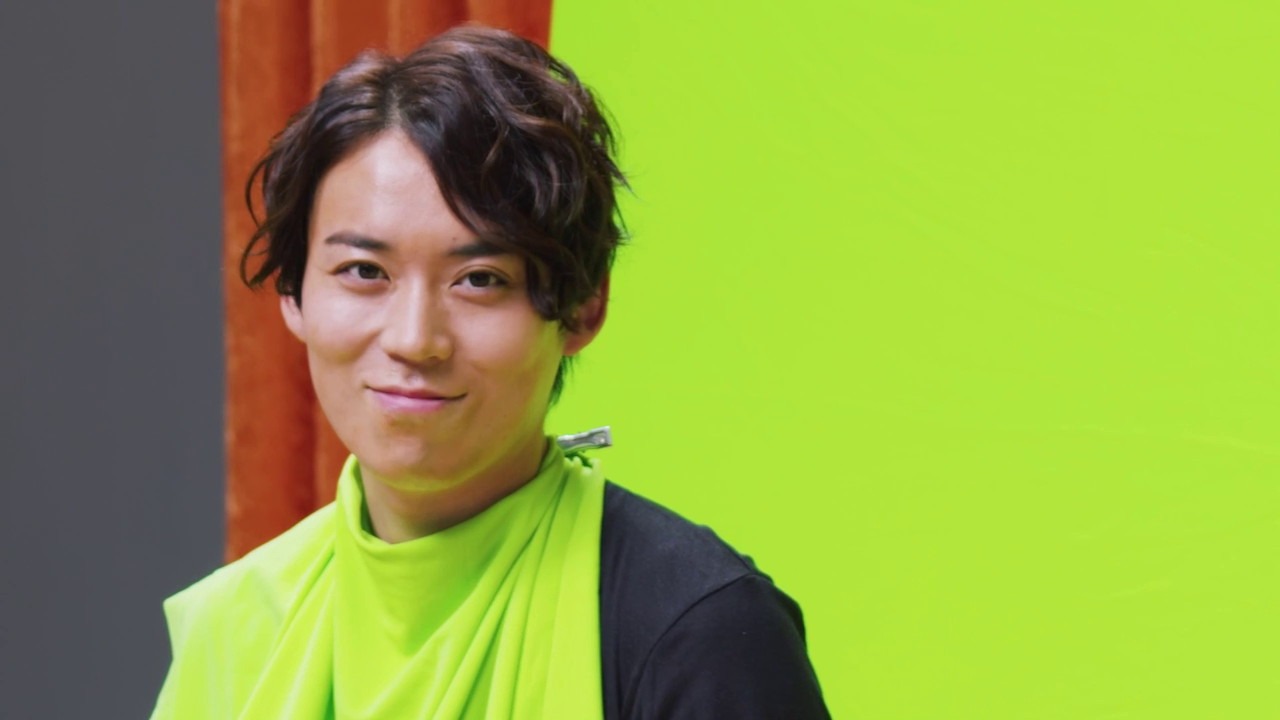 WebCM「令和版 服も心も『あったかいんだからぁ♪』」撮影中の様子。