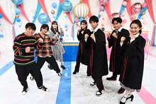 （左から）よゐこ濱口、藤井直樹、加藤史帆、東大王チーム。(c)TBS