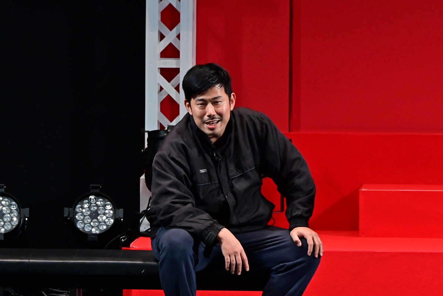 岡野陽一