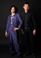 虹の黄昏が「M-1グランプリ」の2019年大会と2020年大会に出場したときの衣装。