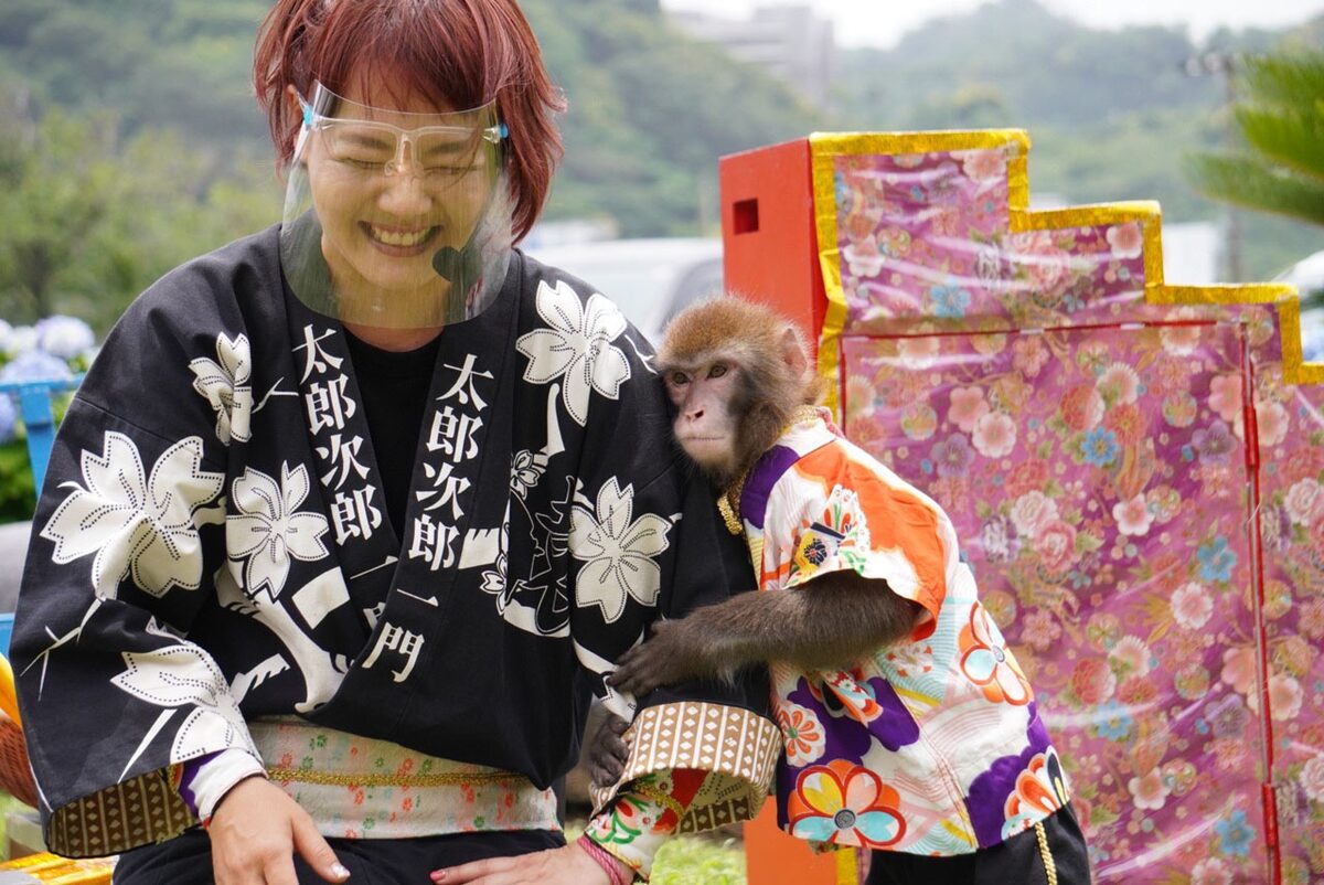 日光さる軍団がお猿以外の動物を仲間に迎えてリニューアル クラファン開始 お笑いナタリー