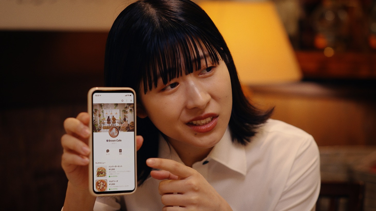 WebCM「角田オーナーのお店宣伝」編より。