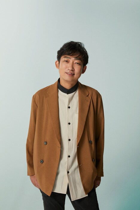 脚本、演出を手がけるNON STYLE石田。