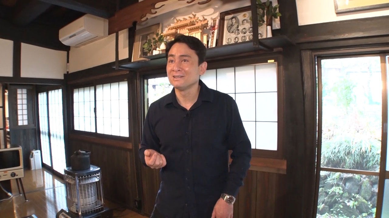 アルピニスト野口健が「家賃7万円4LLDK生活」をアピール。