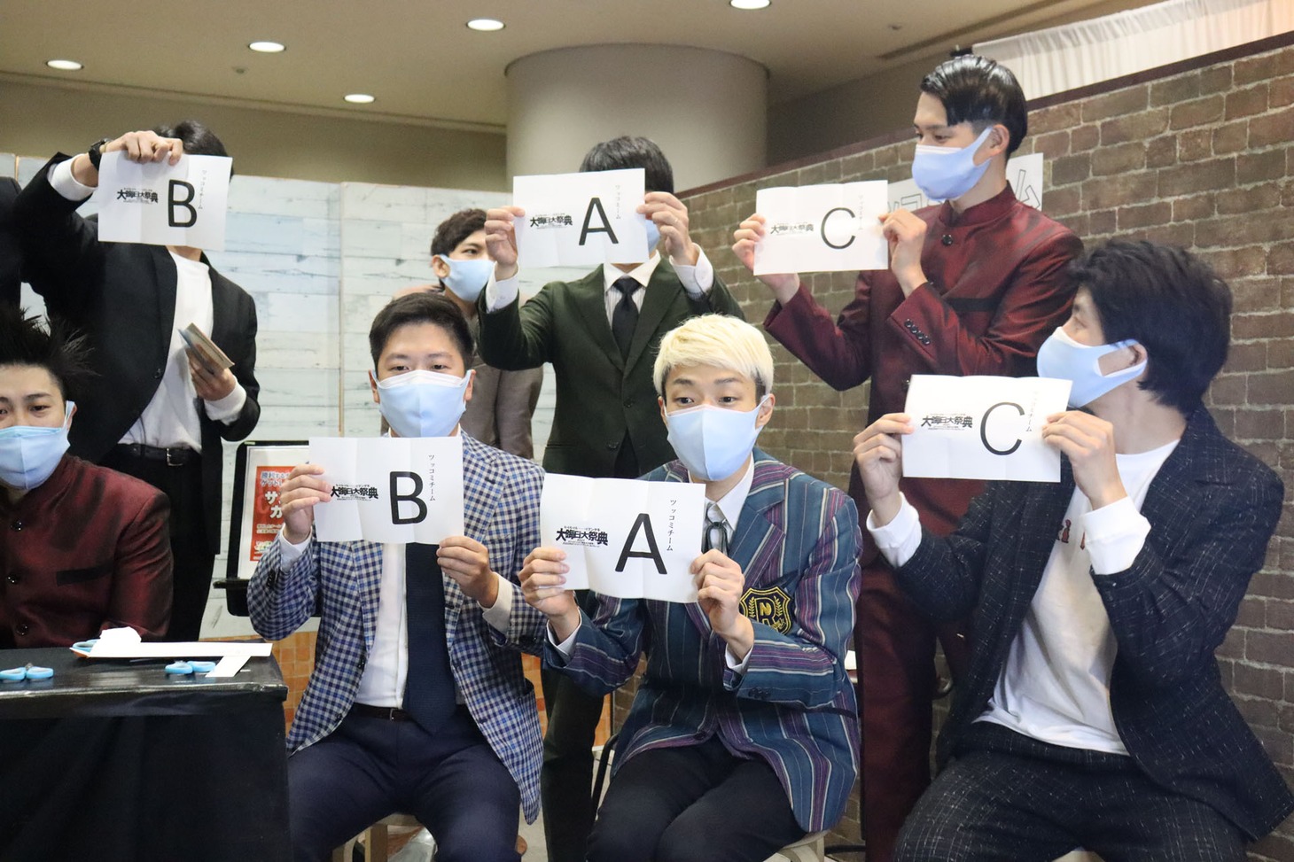 「大晦日大祭典がもっと楽しみになる配信！」の様子。