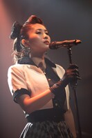 「The Biscats TOUR 2021 ～Sweet Jukebox～」東京公演より。（撮影：山田久美子）