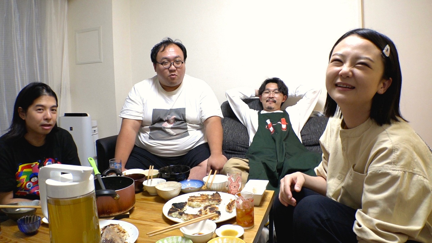 （左から）森本サイダー、ママタルト大鶴肥満、オズワルド伊藤、蛙亭イワクラ。(c)関西テレビ