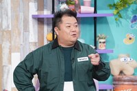 ブラックマヨネーズ小杉 (c)読売テレビ