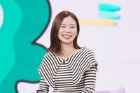 朝日奈央 (c)読売テレビ