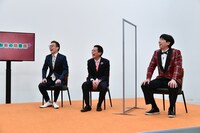 左からロケット団、ねづっち。