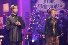 左から堂本剛、MISIA。