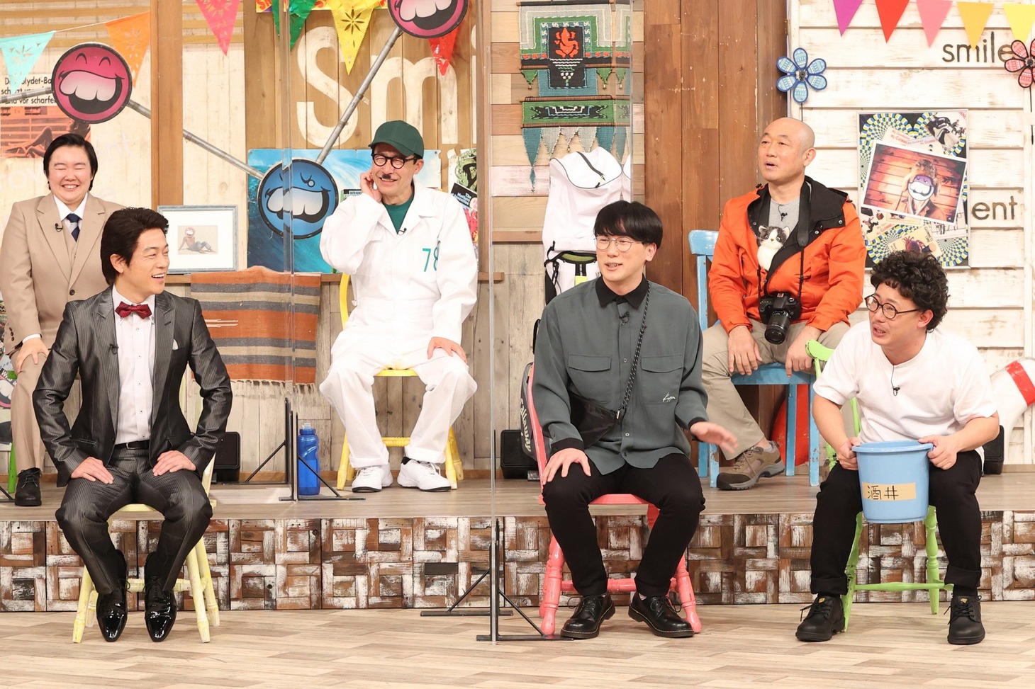 （前列左から）陣内智則、ザ・マミィ、（後列左から）やす子、イワイガワ・岩井ジョニ男、ずん・やす。(c)フジテレビ