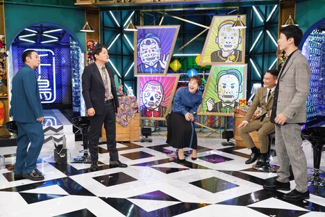 左から千鳥、水卜麻美アナウンサー、かまいたち。(c)日本テレビ