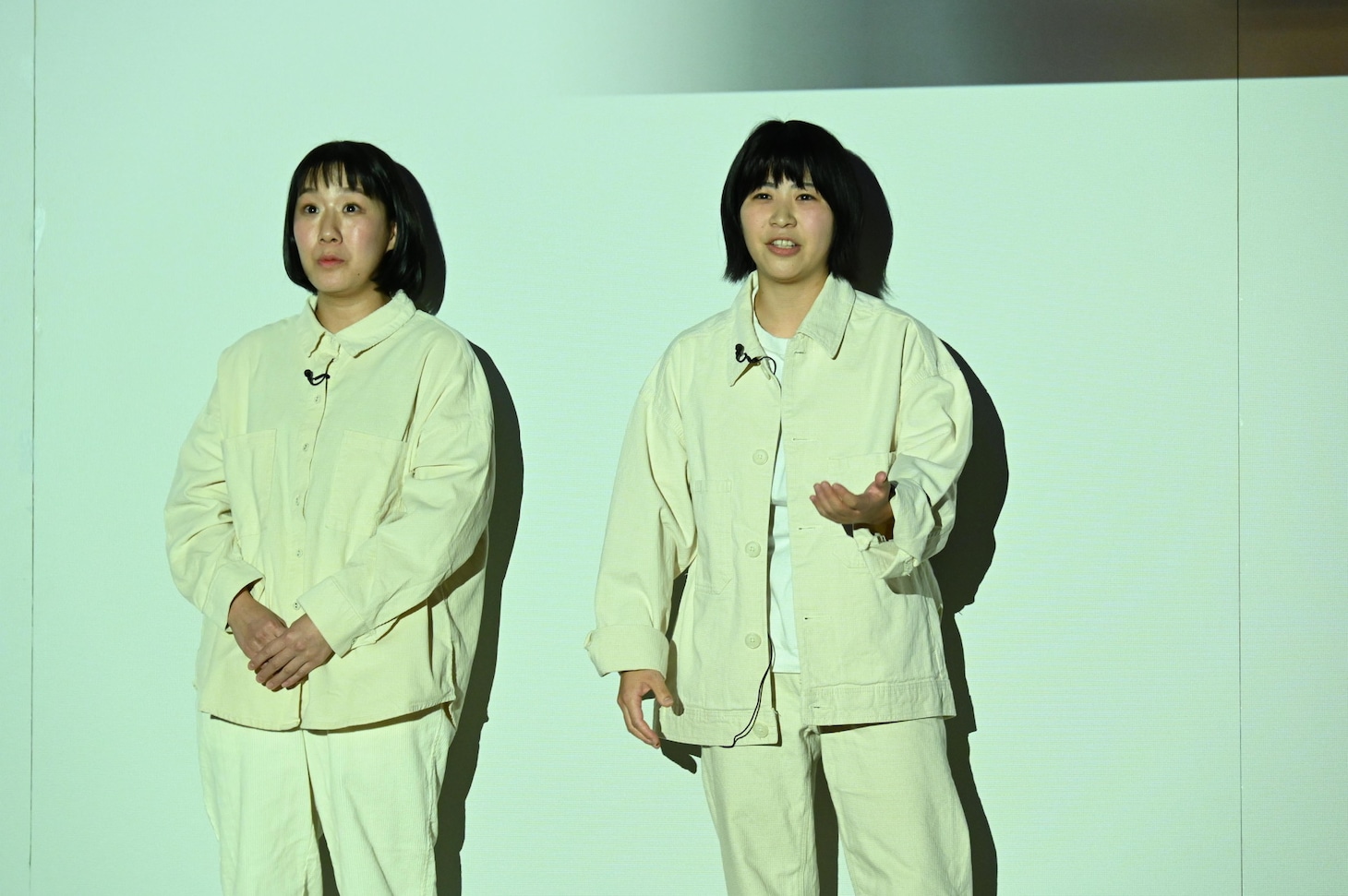 2本目のネタを披露するAマッソ。
