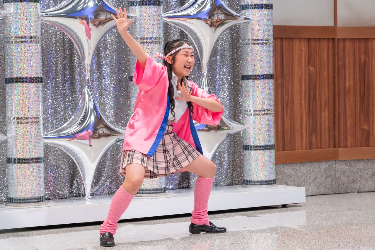 ハローキティ　かつみ♡さゆり　コラボ キーホルダー　サンリオ ハローキティ かつみ♡さゆり コラボ キーホルダー サンリオ