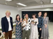 左から三四郎・相田、いとうまい子、さらば青春の光・森田、えなこ、ハライチ岩井、ダレノガレ明美。
