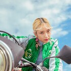 ツートライブの光るアクセ、ロコディのポーチ、ラニーノーズのトート、さや香の充電器