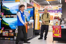 CM撮影中のフットボールアワー。