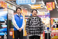 CM撮影中の空気階段。