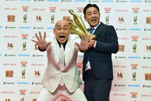 「M-1グランプリ2021」で優勝し、17代王者となった錦鯉。