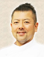 3次選考からの審査員、イタリアン「リストランテ・イ・ルンガ」の堀江純一郎氏。