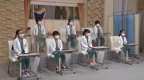お笑い好きの子供医師たち。
