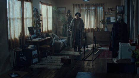 「It’s All For Us」のミュージックビデオより。