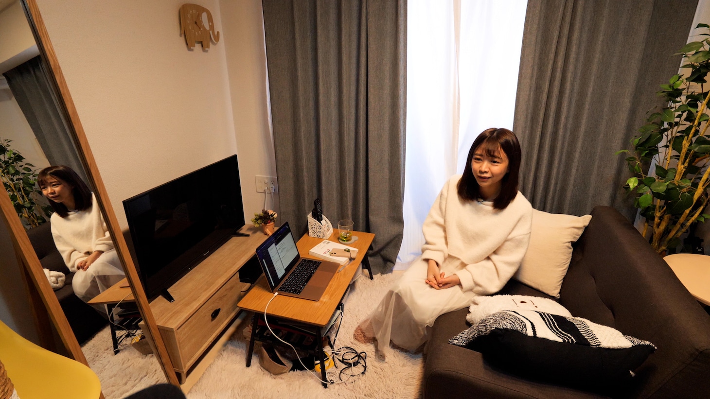 「アダルト声優の世界」より。