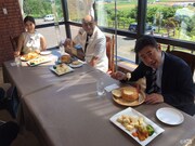 「錦鯉が行く！絶景富良野ゆめツアー」より。