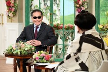 タモリがゲスト出演する「徹子の部屋」のワンシーン。(c)テレビ朝日