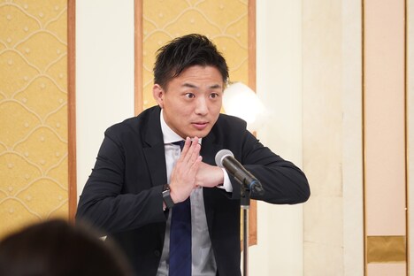 「千鳥かまいたちアワー 新春SP!」のワンシーン。(c)日本テレビ