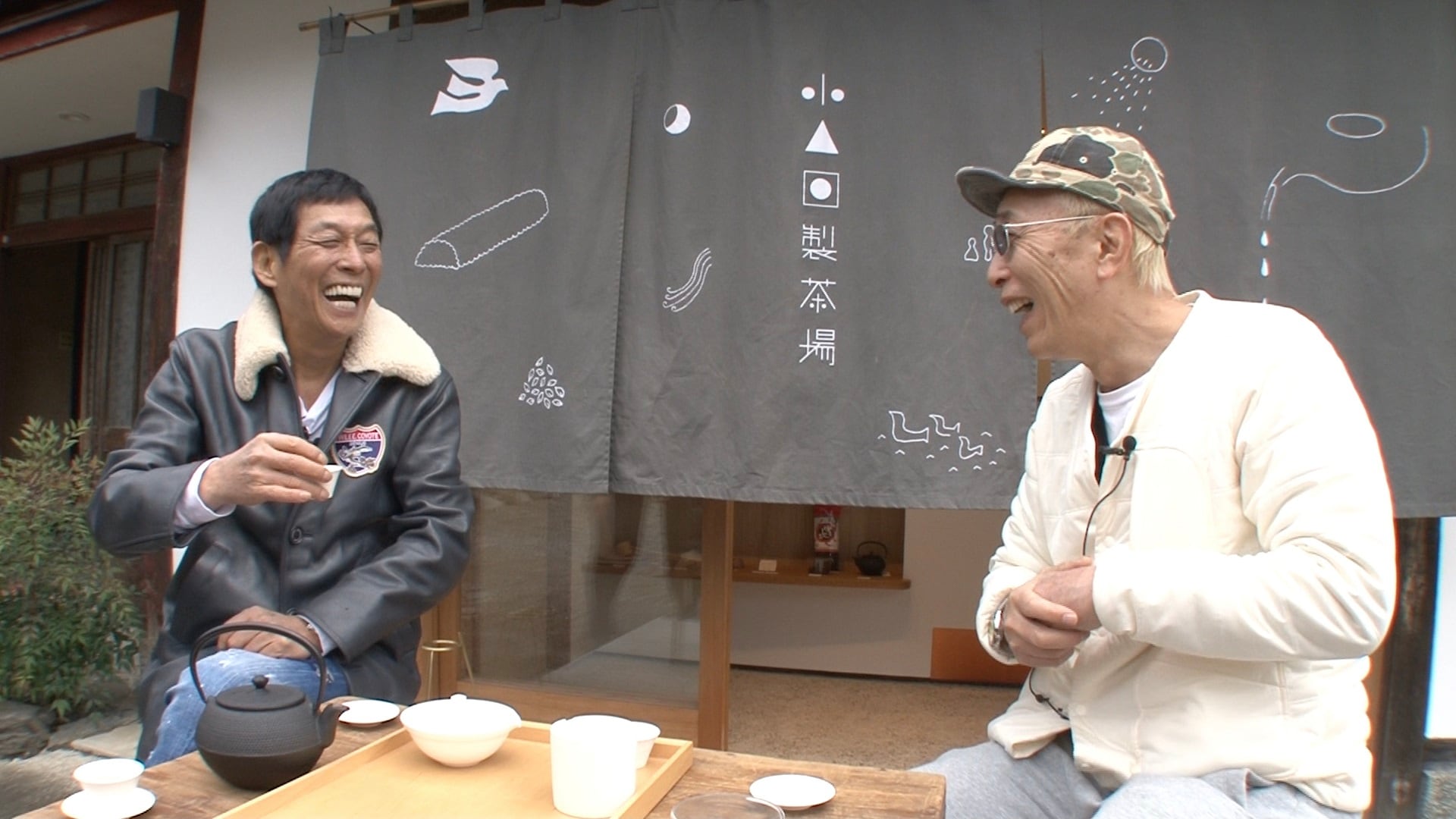 明石家さんま＆所ジョージ「ダーツの旅」へ、車中でもトークが止まら