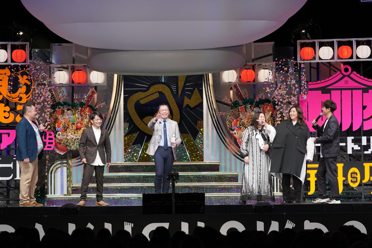 「YOSHIMOTO presents DAIBAKUSHOW 2021」より。