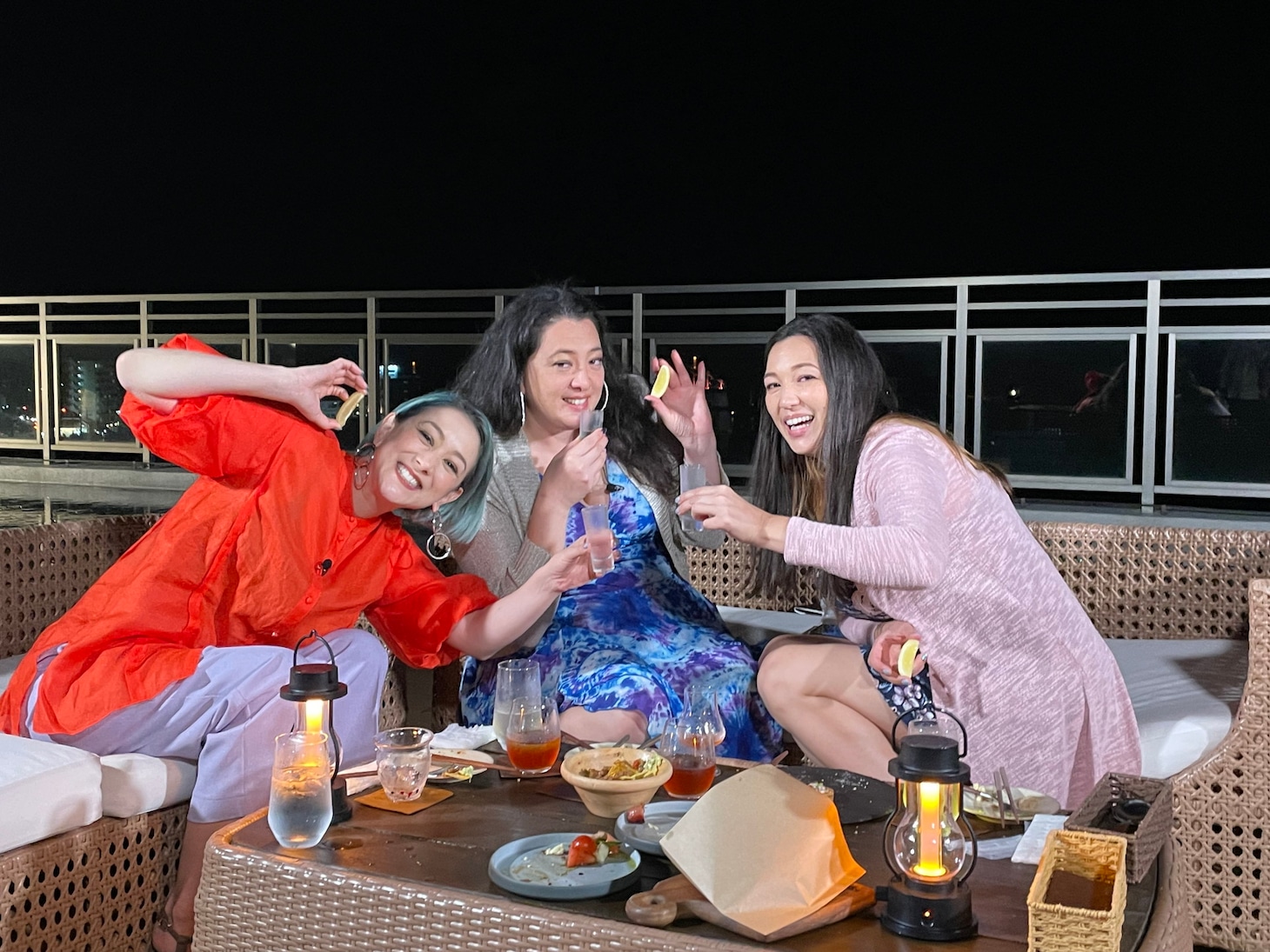 「1周回って知らない話＋今夜くらべてみました 合体！人気芸能人の本音4時間スペシャル」より。(c)日本テレビ