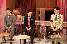 （左から）千原ジュニア、バカリズム、南原清隆。(c)フジテレビ