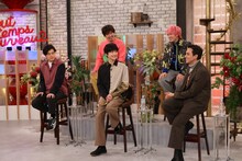 （前列左から）勝地涼、高橋文哉、満島真之介と、EXIT（後列）。(c)関西テレビ