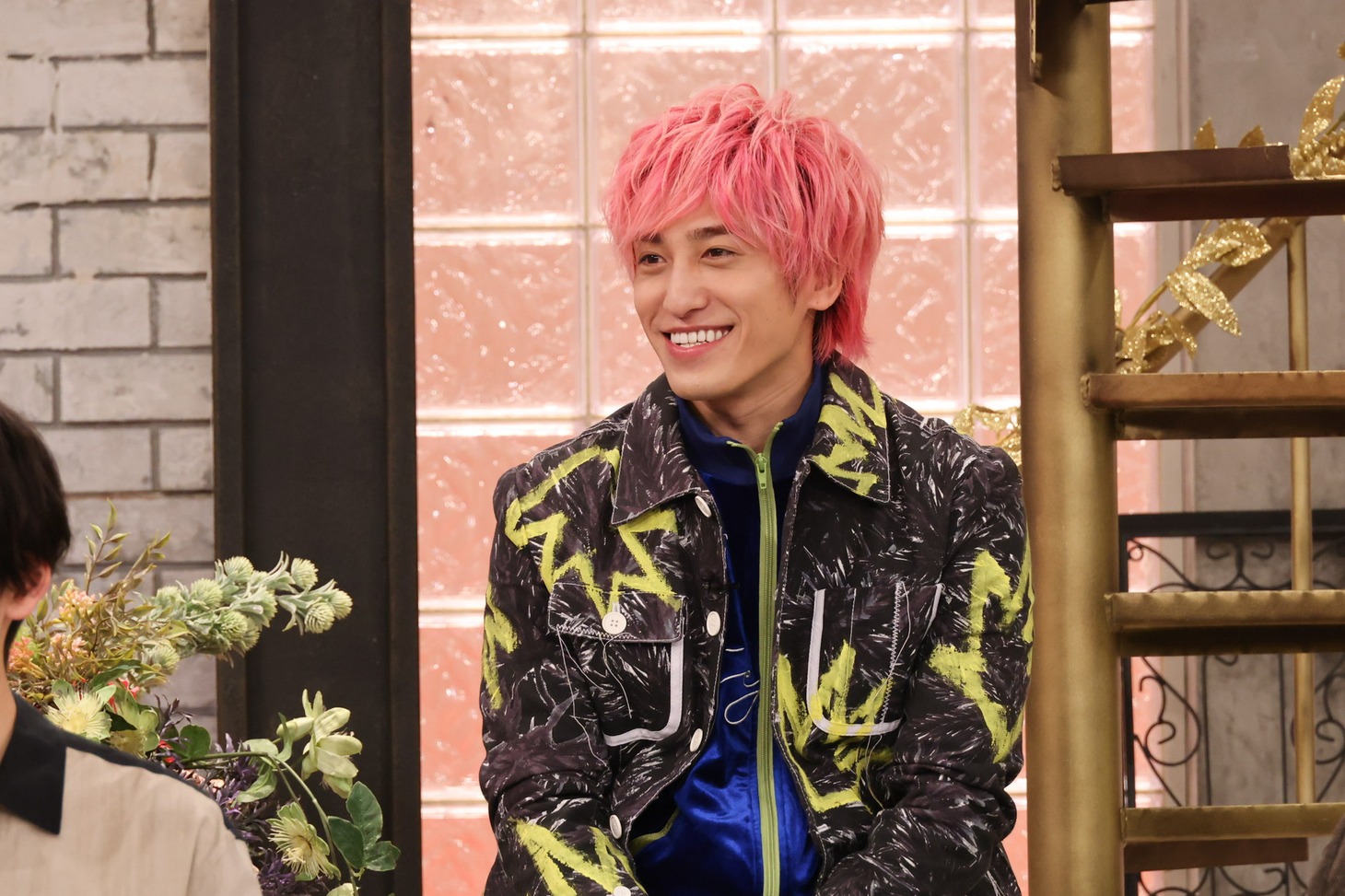 EXIT兼近 (c)関西テレビ