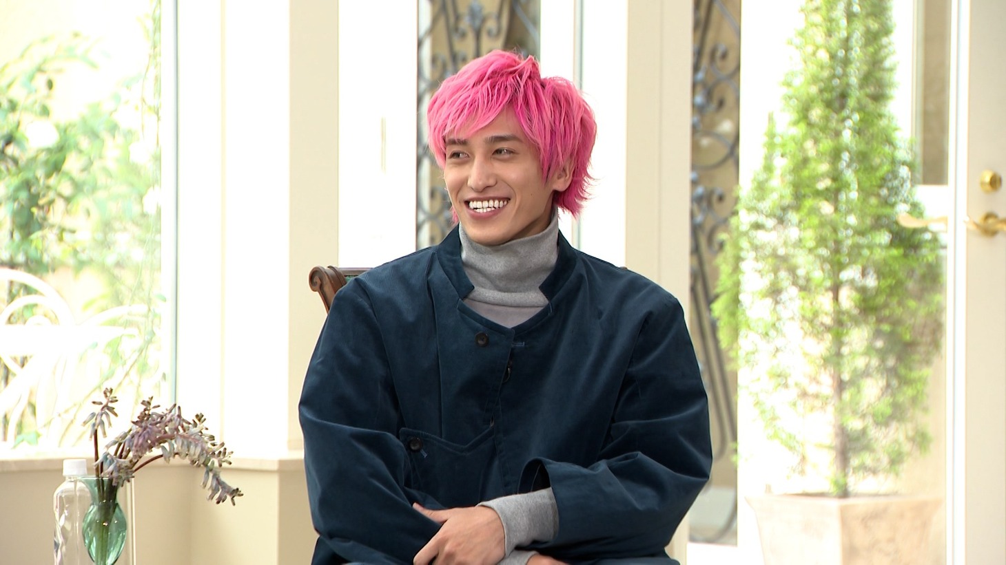 EXIT兼近 (c)フジテレビ