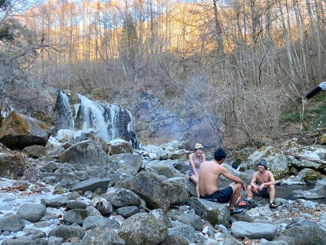 「地球風呂」より。
