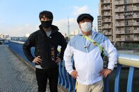 （左から）土田晃之、バナナマン日村。(c)BS朝日