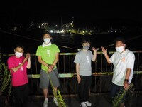 「東野・岡村の旅猿19 プライベートでごめんなさい…バカリズムおすすめ 福岡県の旅 プレミアム完全版」より。