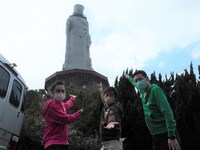 「東野・岡村の旅猿19 プライベートでごめんなさい…スペシャルお買得版」より。